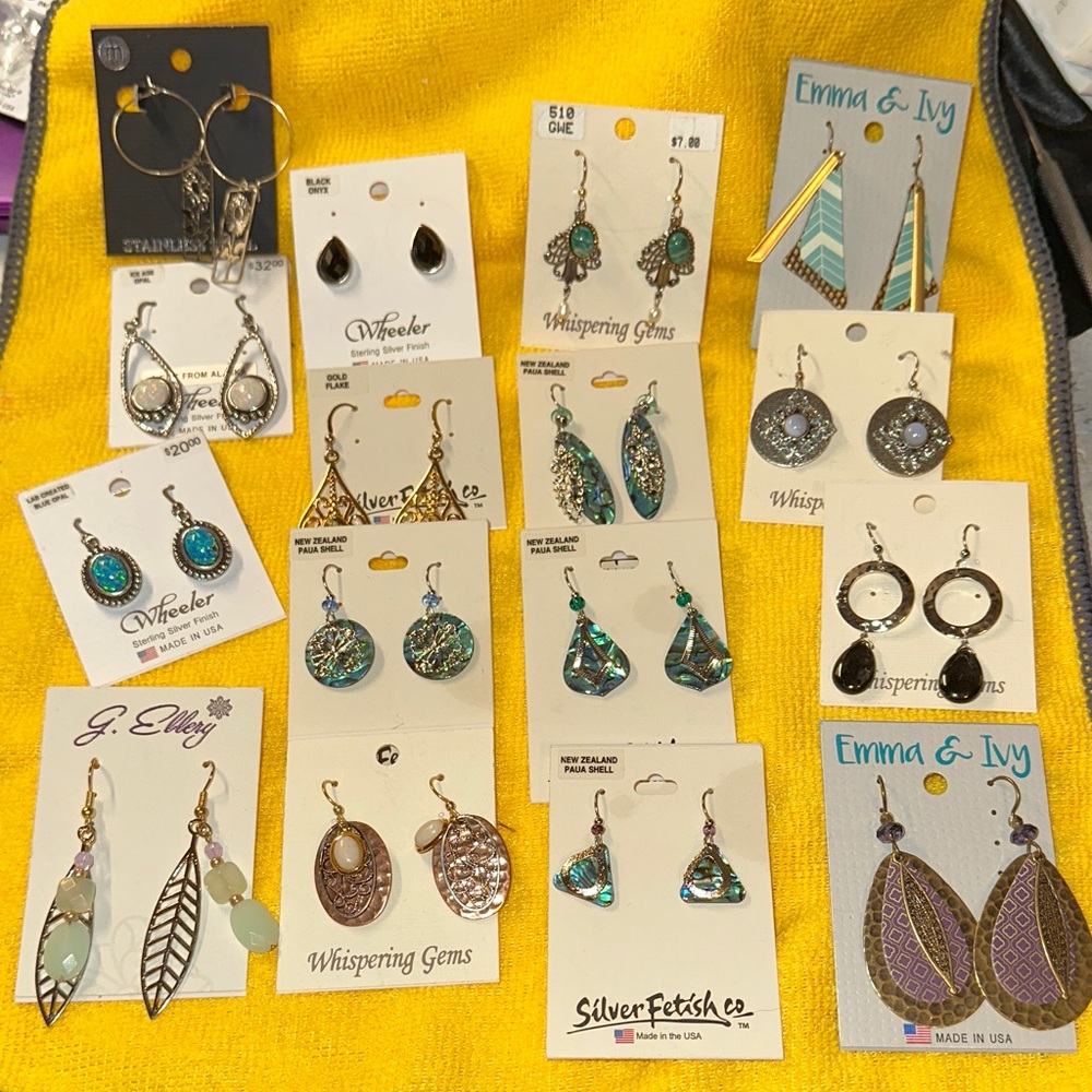 16 set of Dangle Earrings